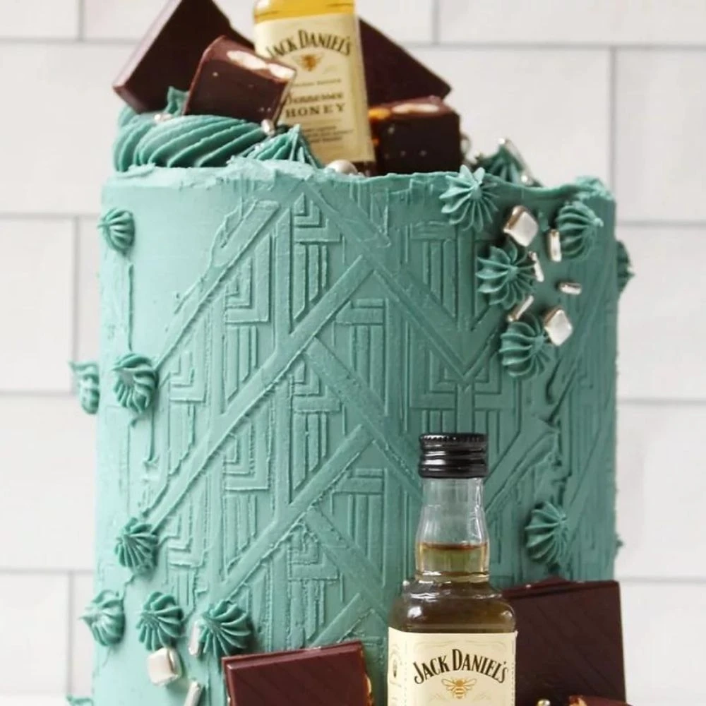 Belsize Cakes Opulence Cake Stencil 5 Belsize Cakes Opulence Cake Stencil - Image 3