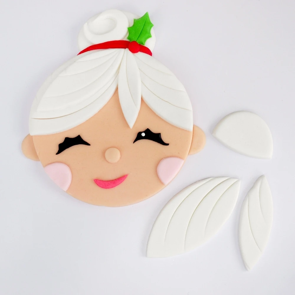 FMM Christmas Cake Topper Cutter 6 FMM Christmas Cake Topper Cutter - Image 4