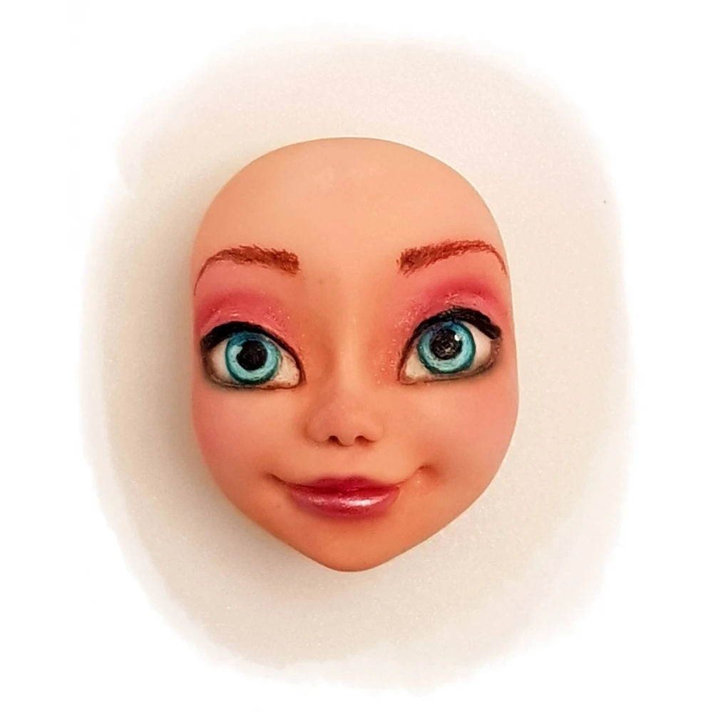 Galia's Moulds Queen Elsa Face Mould 5 Galia's Moulds Queen Elsa Face Mould - Image 3