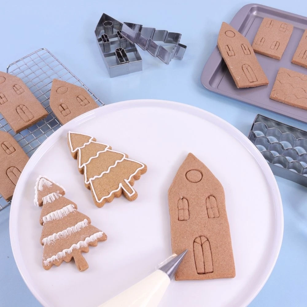PME Gingerbread House Cutter Set 15 PME Gingerbread House Cutter Set - Image 13