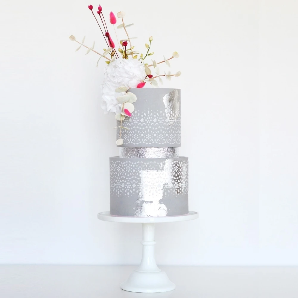 Silvia Favero Chloe Duo Cake Stencil 4 Silvia Favero Chloe Duo Cake Stencil - Image 2