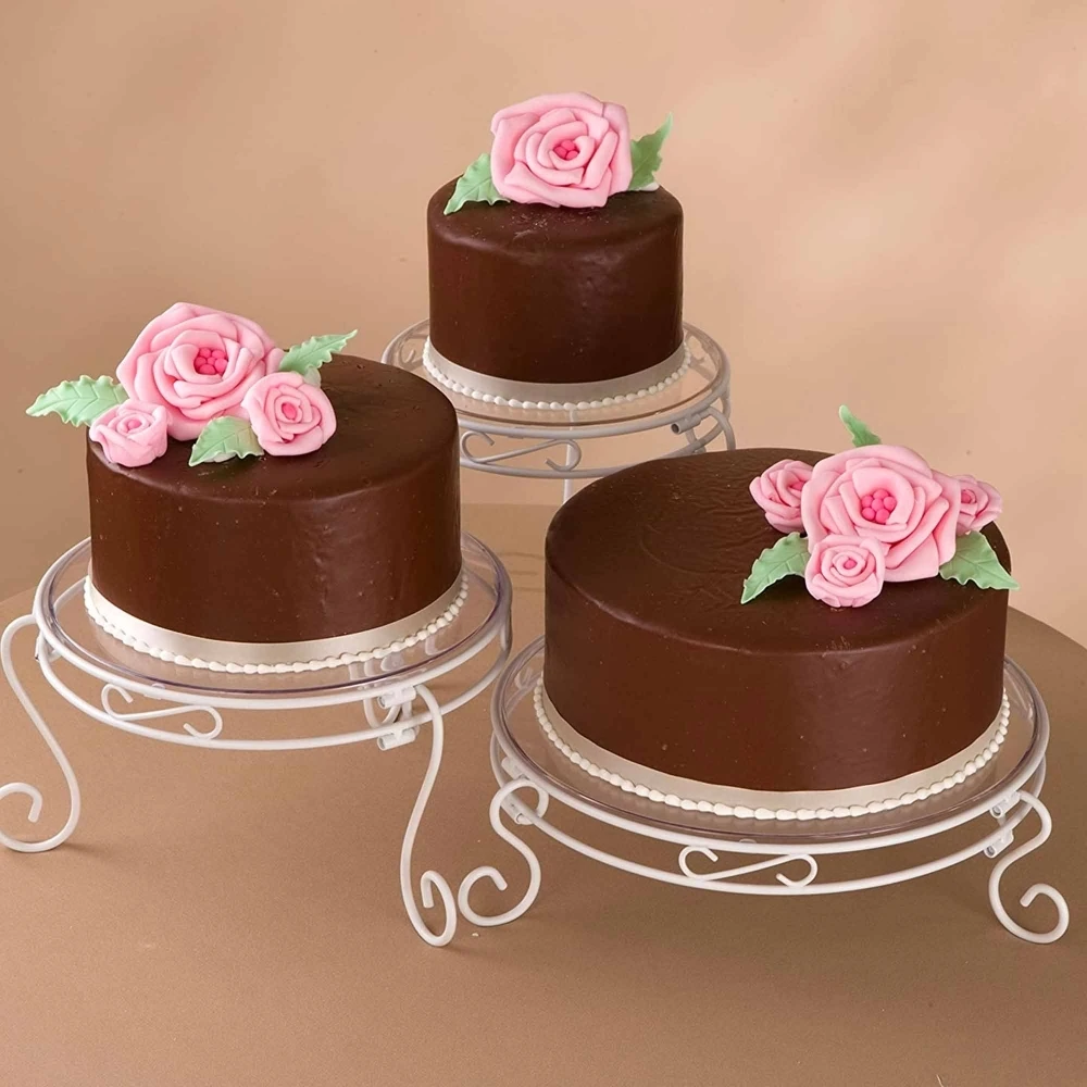 Wilton Cakes And Treats Display Set 7 Wilton Cakes And Treats Display Set - Image 5