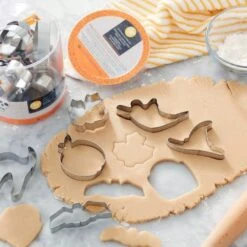 Wilton Halloween Metal Cookie Cutters X18 -Baking Supplies Store wilton halloween metal cookie cutters x18 p14273 56207 image