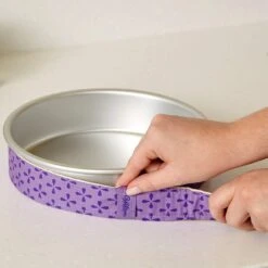 Wilton Pack Of 6 Bake Even Strips 18 Wilton Pack Of 6 Bake Even Strips -Baking Supplies Store wilton pack of 6 bake even strips p3337 31526 image